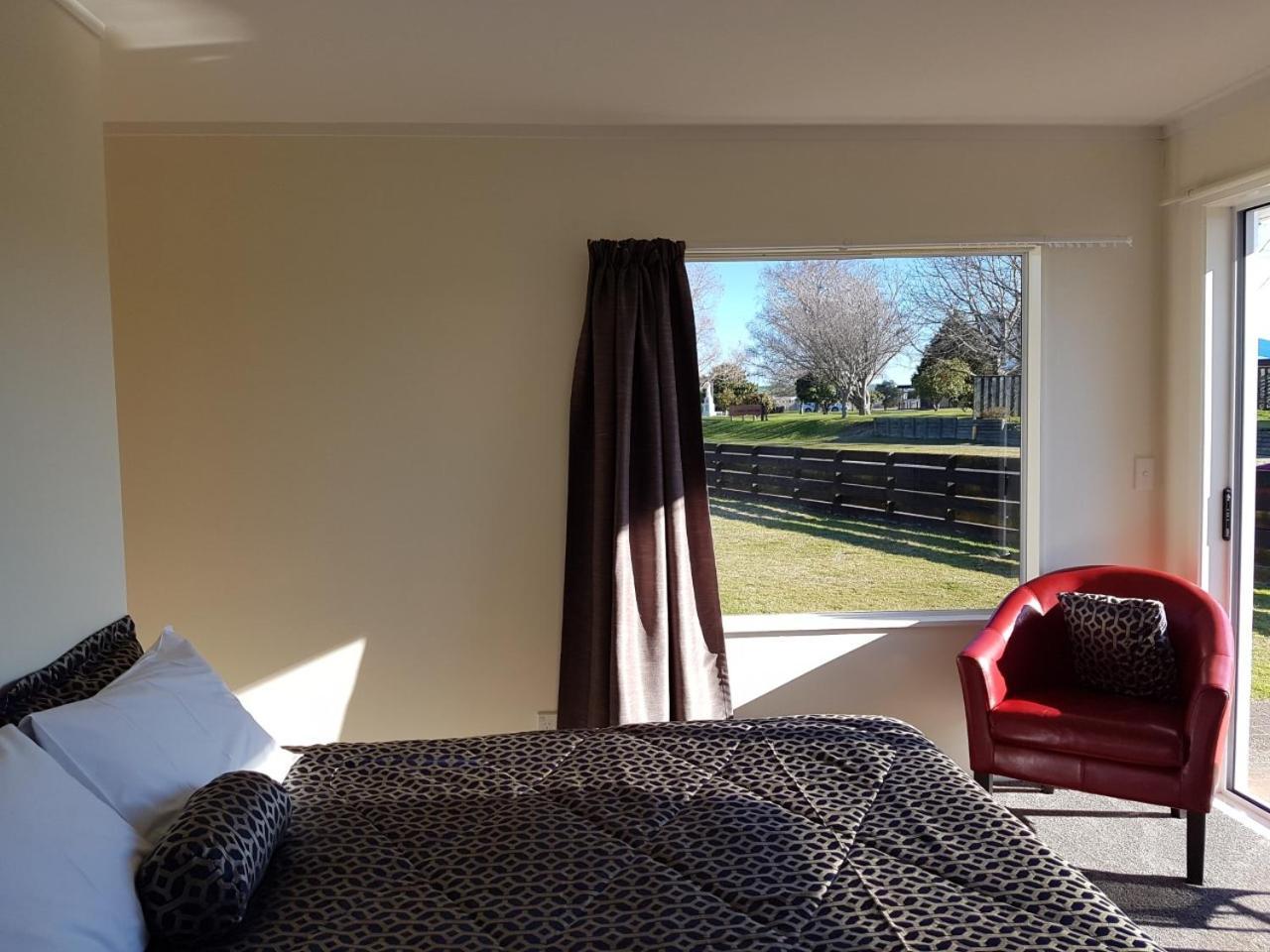 Annandale Accommodation 타우포 호 외부 사진