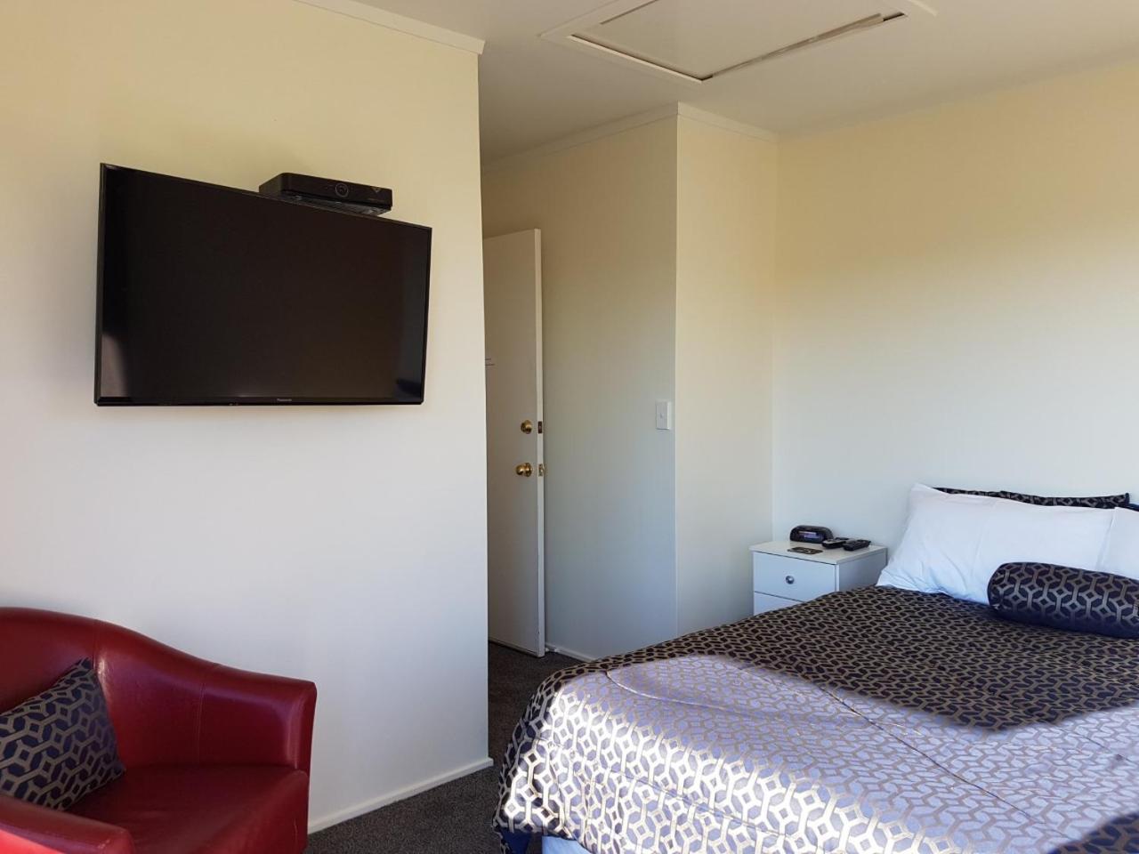 Annandale Accommodation 타우포 호 외부 사진